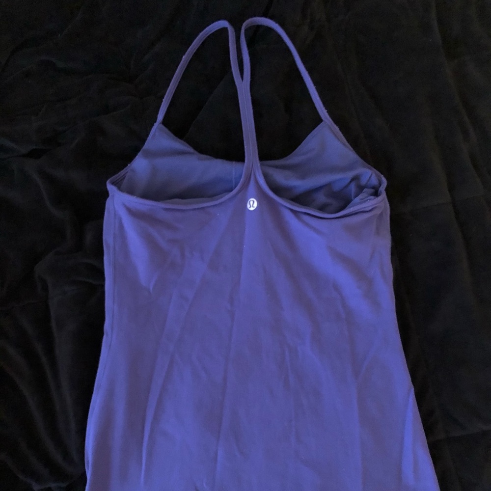 LULULEMON workout top